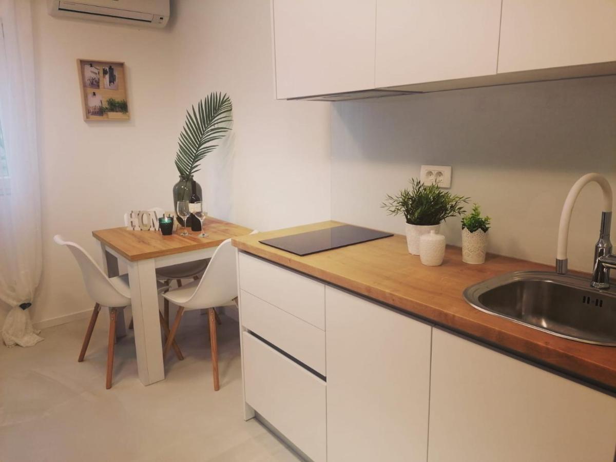 Apartmani Zoric Vodice Quarto foto