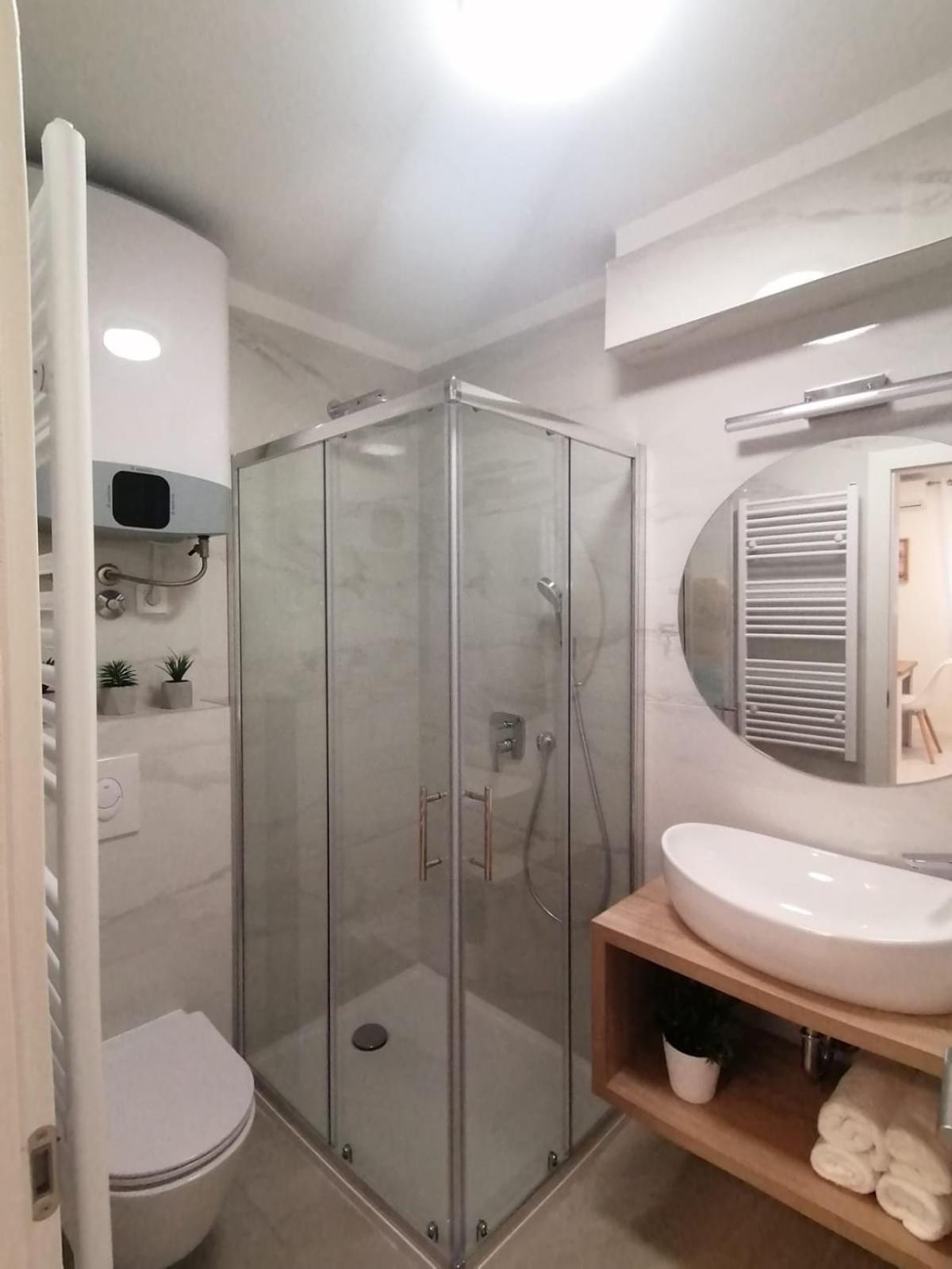 Apartmani Zoric Vodice Quarto foto
