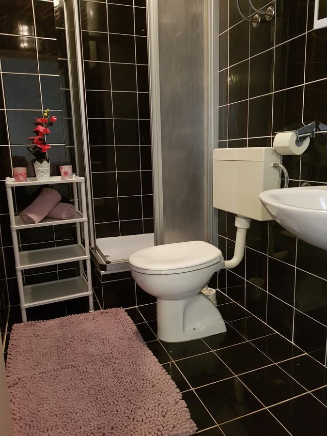 Apartmani Zoric Vodice Exterior foto